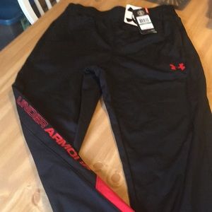 UA boys YLG sweat pants with side pockets red/blk